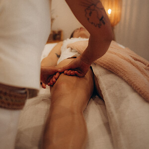massages biarritz kobido drainages renata frança chi nei tsang hydrafacial massage sportif